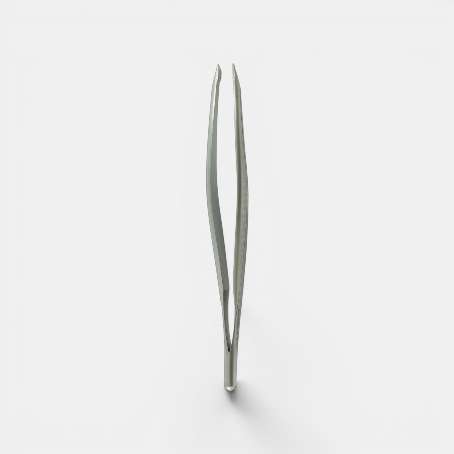 Tweezers